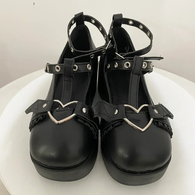 Neue Sweet Heart Buckle Wedges – Boots Bewertung und Preis